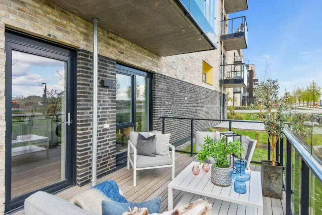 Scandpoint Apartment Fornebu Near Sea Front With Outdoor Walk! Stabekk エクステリア 写真