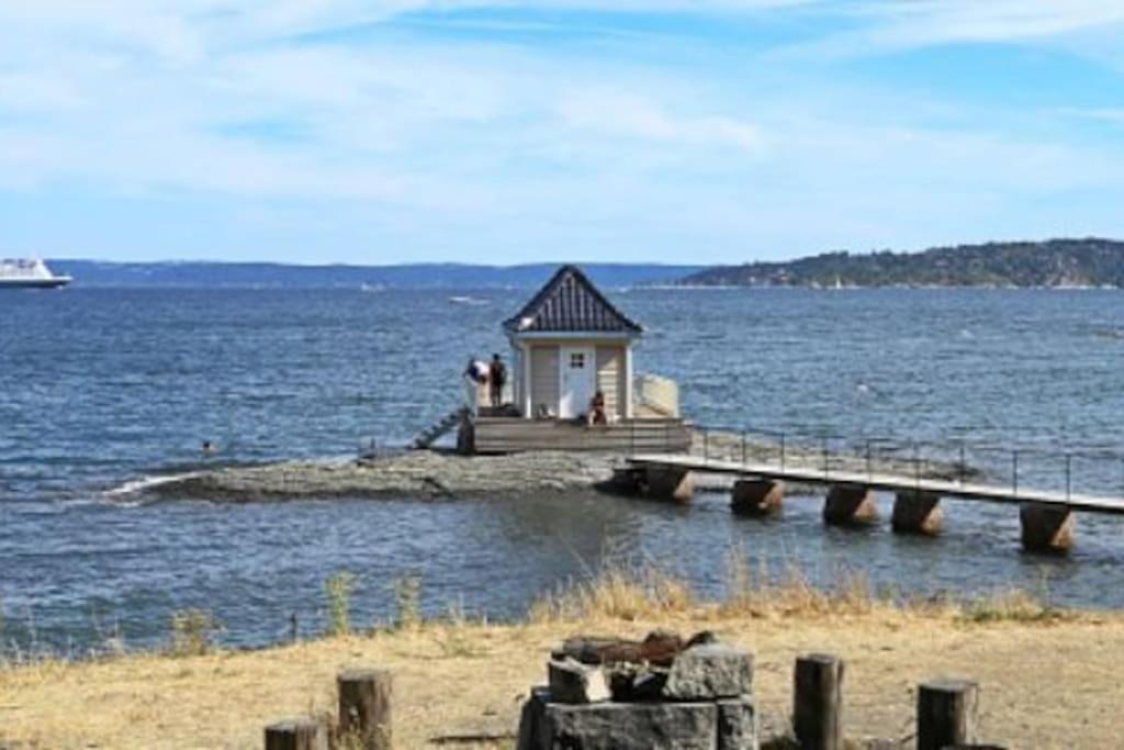 Scandpoint Apartment Fornebu Near Sea Front With Outdoor Walk! Stabekk エクステリア 写真